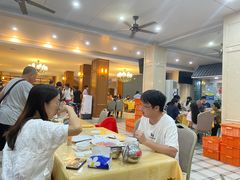 -鹏城人家海鲜酒家·23年老字号(较场尾店)