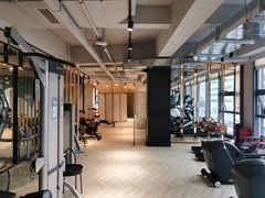 -F+轻食健身赋能空间(中华北路国贸商场店)