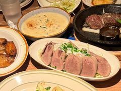 -玛格萝妮比萨屋(陆家浜路店)