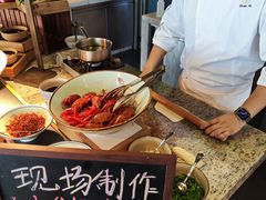 -锦厨国际自助餐厅 · 云端景观 (昆明索菲特大酒店)
