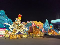 -淄博花灯齐彩城