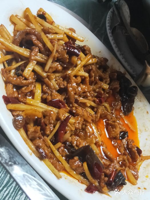 西大酒店鱼香肉丝图片