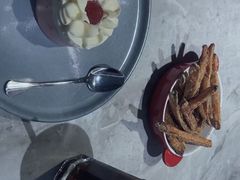 -必胜客(漕宝路店)