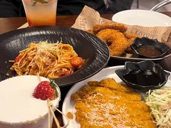 -mordew加州日记西餐&小酒馆(新天地店)
