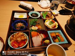 -小山日本料理(电子大厦店)