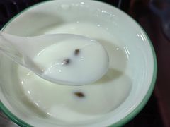 藏家酸奶-藏味八珍特色火锅