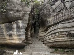 -梭布垭石林景区