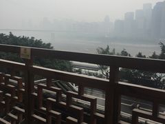 -屋顶顶城市·江景酒店-客房部