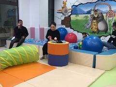 -凡育国际托育早教(大宁校区)