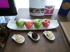 送的-北京朝阳悠唐皇冠假日酒店