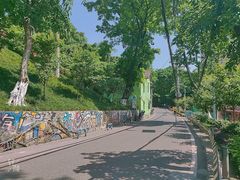 -石井坡(地铁站)