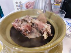-明本湛江鸡•海鲜小厨(陈家祠店)