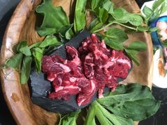 -红鼎豆捞·非遗鲍皇汤火锅(宝丰路店)