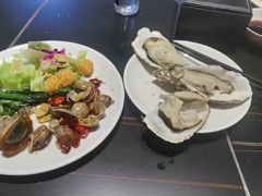 -涨巢·潮玩水疗局