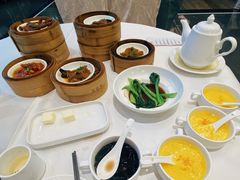 -万龙洲海鲜(大兴绿地缤纷城店)