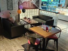 -JINNS锦时 steak&pizza(浸信会礼拜堂旧址店)