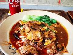 -方铲铲·成都板凳面(滨江银泰店)