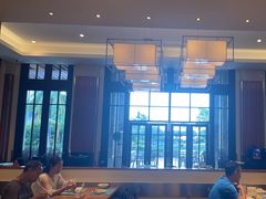 -亚龙湾希尔顿自助餐厅·海鲜·烧烤·沙滩BBQ·现场乐队