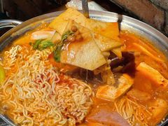 -富乐满 炸鸡&韩国料理 불로만(虹泉路店)