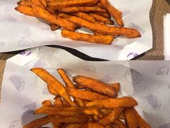 肉桂薯薯-Taco Bell 塔可钟(民田路店)