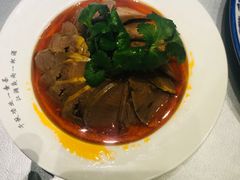 -临界音乐酒馆·小龙虾·江湖菜(华熙LIVE·鱼洞店)