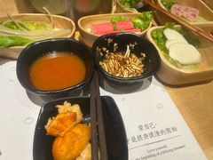 -独食火锅·半米屋台(直营总店)
