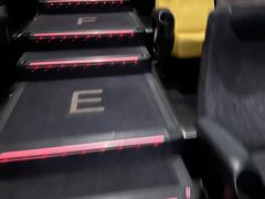 -百美汇影城(LUXE嘉里中心店)