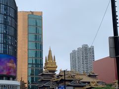 -花花卷卷·鲜食蛋糕(静安久光百货店)