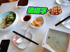 皮蛋瘦肉粥-嘉和一品粥(政府街店)