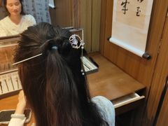 -海底捞火锅鲜切牛肉主题店(长寿路店)