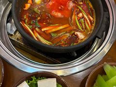 -黔有有贵州酸汤夺夺粉火锅(五味十字店)