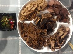 卤味拼盘-虎虎龙虾•9年湖北匠(双井店)