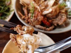 -Cuc Gach Quan Restaurant