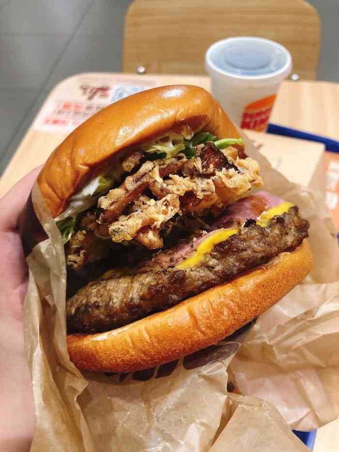 汉堡王(越秀南路八佰伴店)-"汉堡王出了新品汉堡—菠萝莎莎烤鸡腿堡.