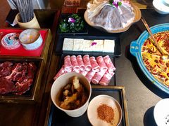 -吼堂老火锅(武汉 天地壹方南馆店)