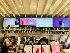 -CoCo都可(湖滨银泰店B区店)