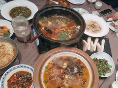 -香山湖家家宴(中山陵店)