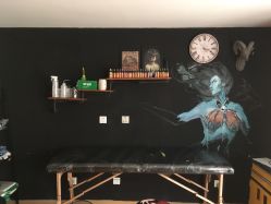 -Black Tattoo Studio