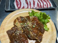 -马路牙子烧烤音乐酒馆(望京店)