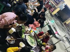 -赵二娃烤全羊