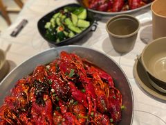 -巴厘龙虾·榜首油焖大虾(音乐学院·沿江酒馆店)