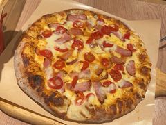 -玛格萝妮比萨屋(四平店)