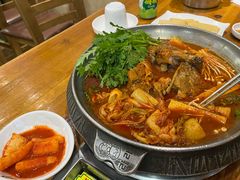 -喇喇排骨火锅·传统韩式脊骨汤(望京西园总店)