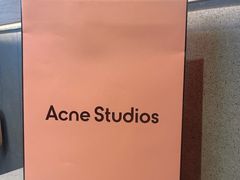 -Acne Studios(芮欧百货店)