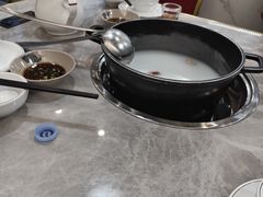 -鸿渡渔庄·特色鸭咀鱼