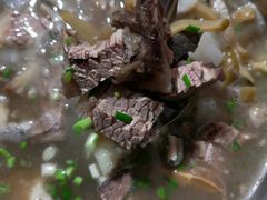 -老字号良记牛腩档