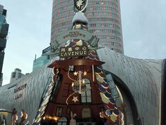 -上海尚嘉中心