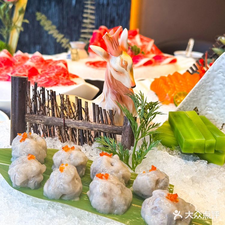 高级小区金茂府旁边的黑牛先生！太高级了！一进店