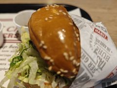 -The Habit Burger Grill 哈比特汉堡(复兴soho店)
