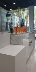 -CARR SALON